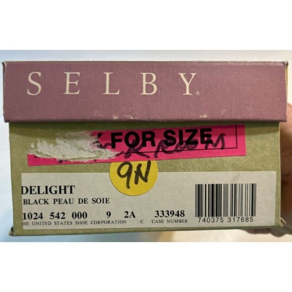 Women's Selby Delight Vintage Heels Size 9 Black Suede Bow Rhinestones - Picture 10 of 10